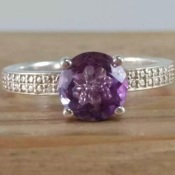 Kay Jewelers Jewelry - KYJ925 Signed Approx. 2 carat Amethyst Size 10